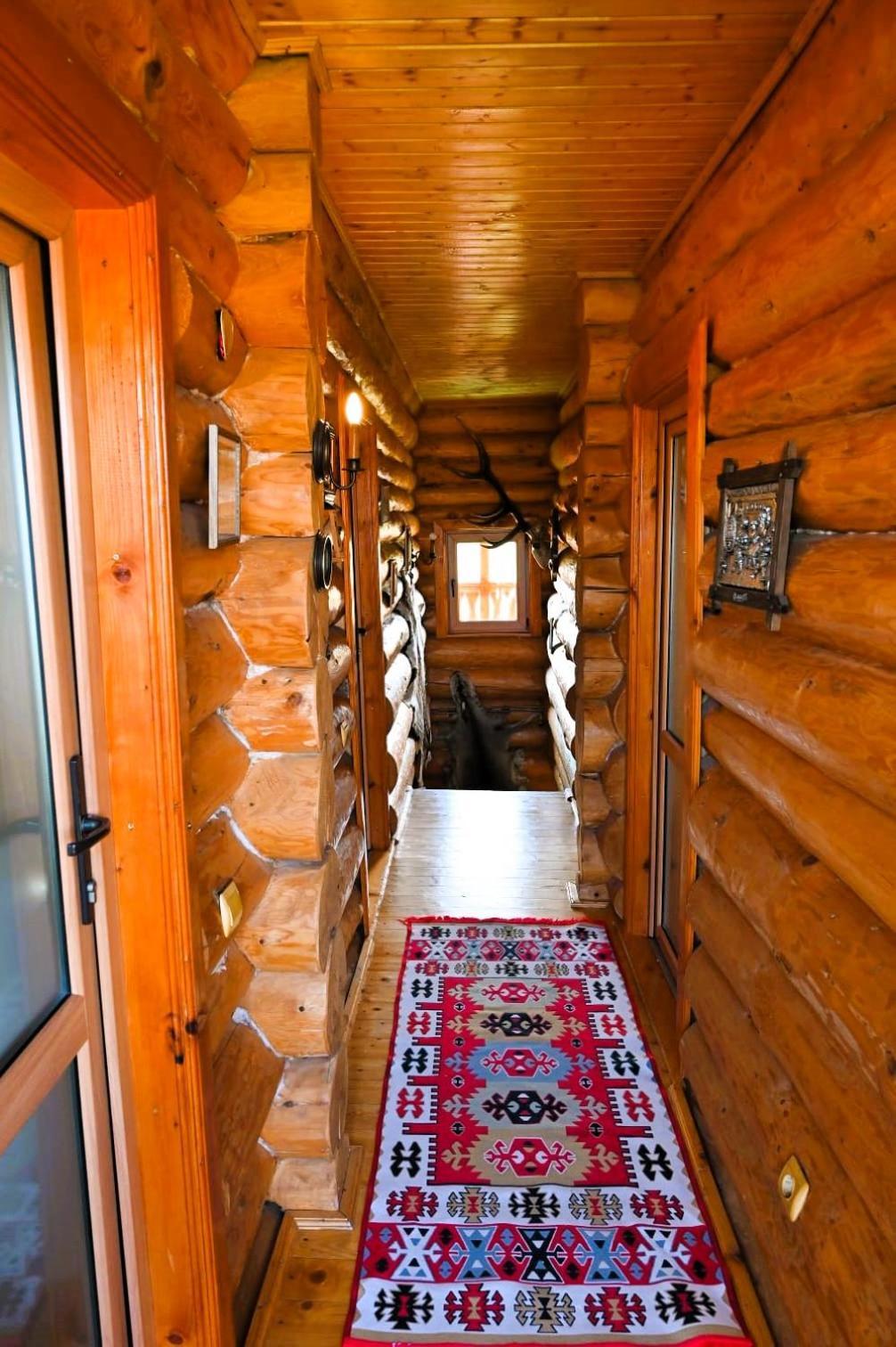 Casa De Lemn Villa Rîşnov Luaran gambar
